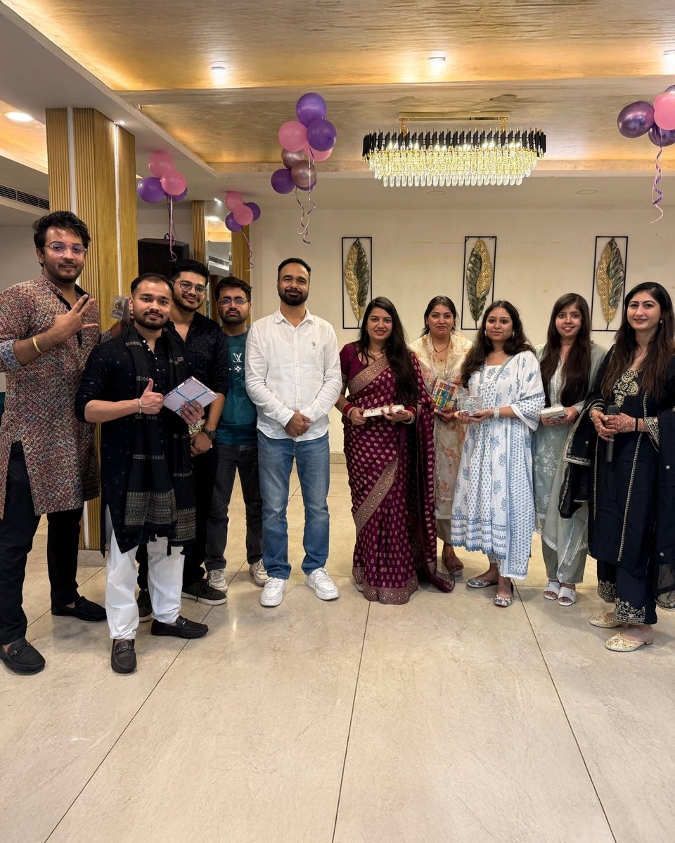 PKWARE's tweet image. Our Delhi and Mohali teams lit up last month with vibrant Diwali celebrations! 🪔✨

It was a wonderful opportunity to pause, connect, and enjoy the festive spirit.

#PKWARE #Diwali #TeamBuilding #CompanyCulture #WorkLife