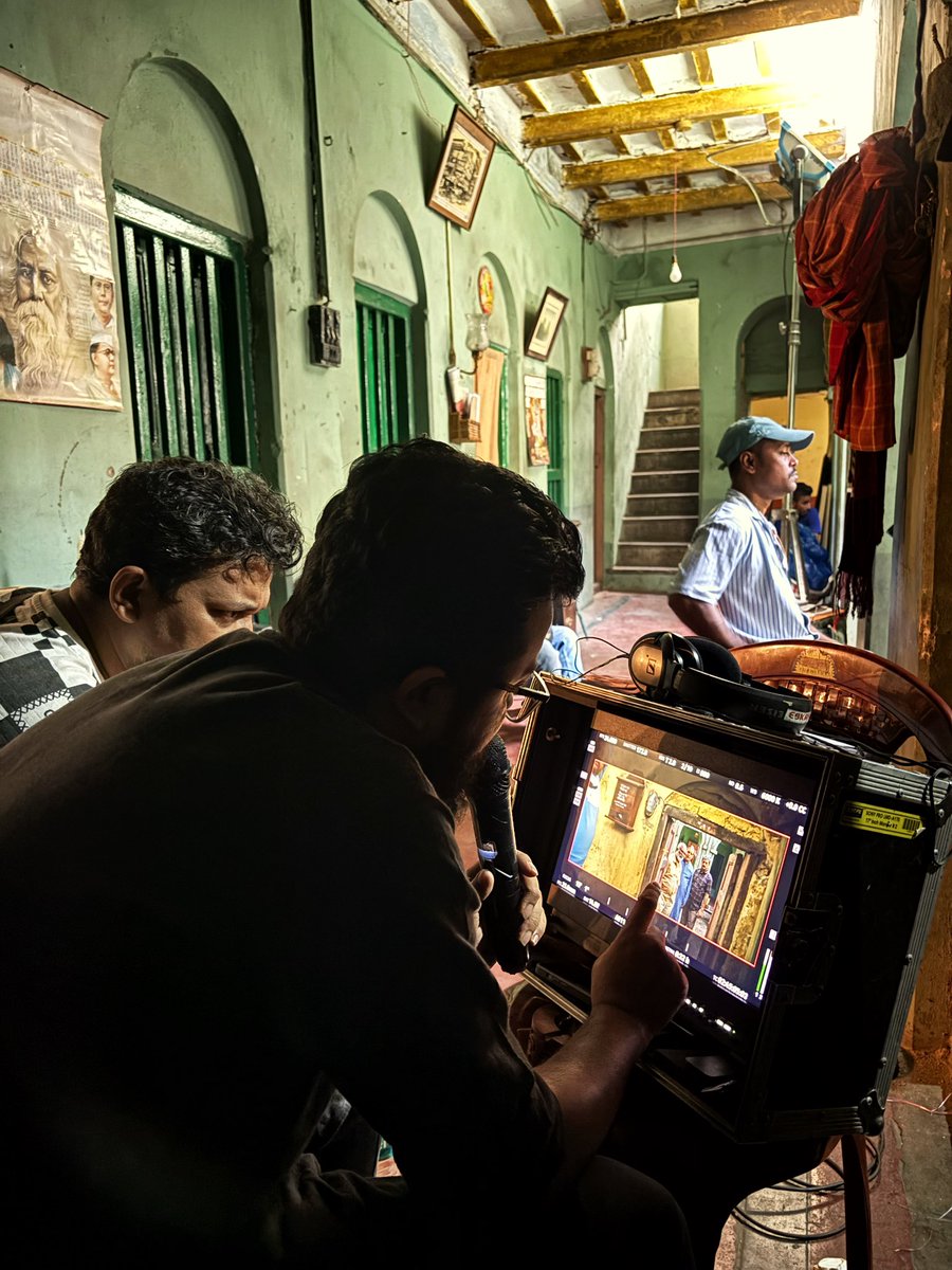 Nideas_Prod's tweet image. “অনেকদিন পর” গল্পের নাম হলেও, দেখা কিন্তু হচ্ছে খুব শিগগিরই । 

#onekdinpor #newproject #souravpalodhi #prosenjit_chatterjee #nideas