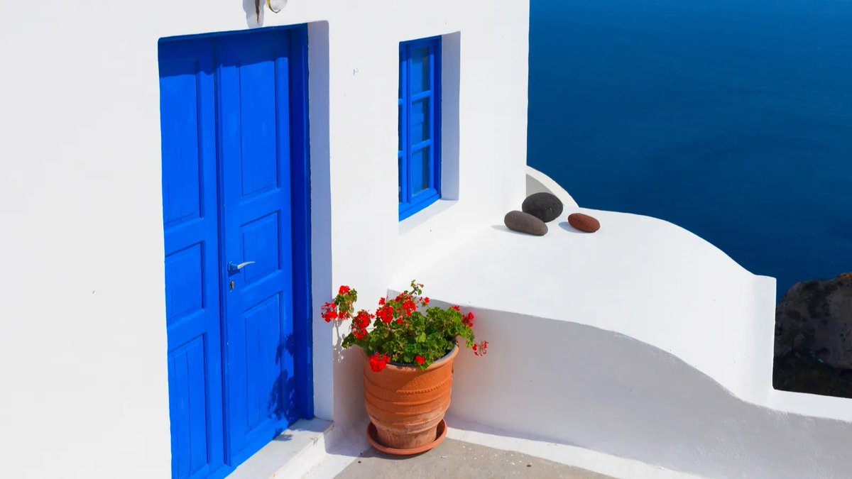 aravind's tweet image. Ancient India, starting in Indus Valley&apos;s civilization, innovated the use of the beautiful Indigo dye on clothing, making colored clothes.

But to make Indigo stick, they used a chemical process where Cow Urine was used to ferment the Indigo to make it into the Leucoindigo form…