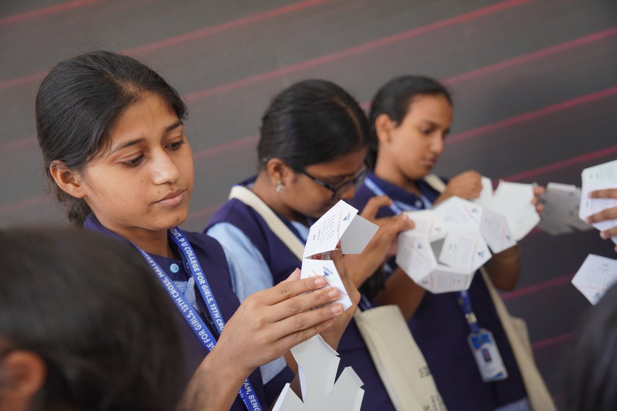 Presidency School of Design at Career in Design 2025
PSOD engaged with young creators at IISc Bengaluru—sharing insights on future-ready careers across communication, fashion, product, space, multimedia &amp; game design.
A day of curiosity, creativity &amp; inspiring conversations!