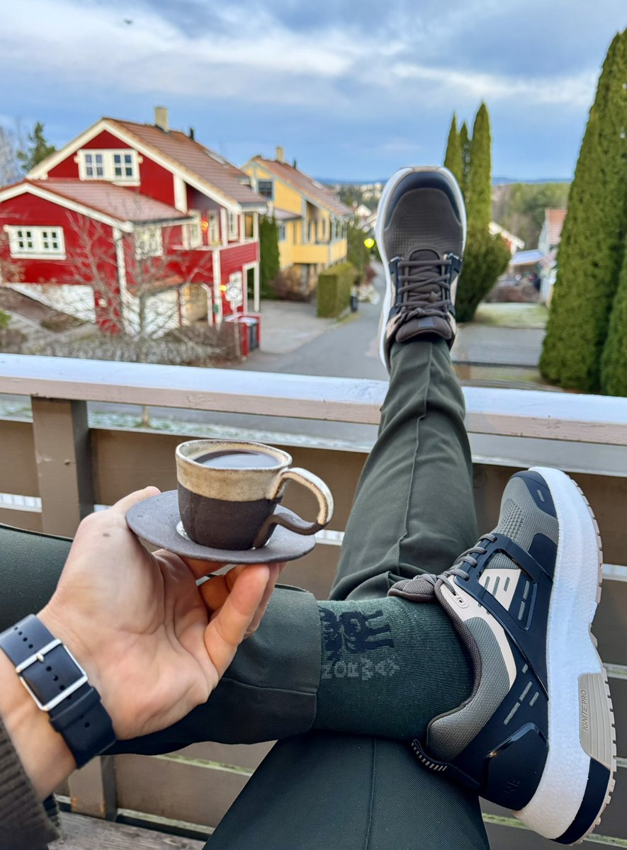 Explorerr_m's tweet image. Sakin bir pazartesi sabahından günaydın ☕️Güzel bir hafta dileğiyle ☀️