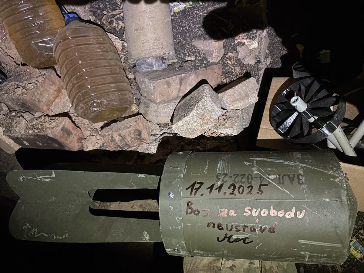 Mac_Volonter's tweet image. Boj za svobodu nekončí.   znesnaze21.cz/sbirka/nejnutn…