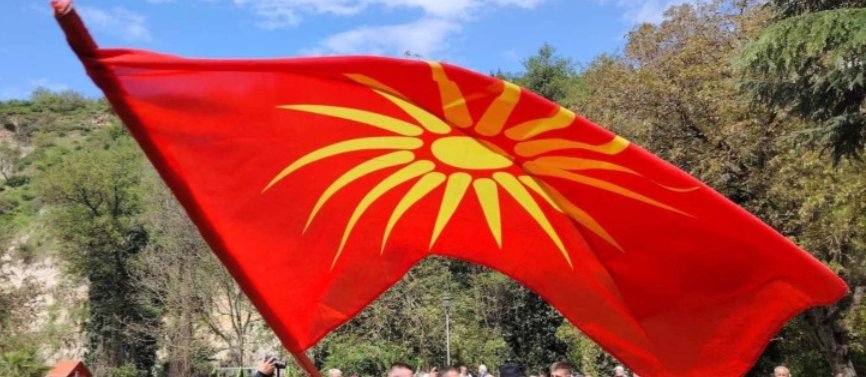 Bill Nicholov tweet media