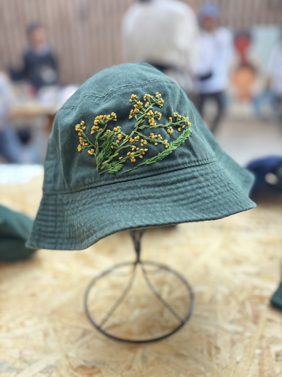 小菅くみ クロネコCAP 刺繍作家 小菅くみ クロネコCAP 刺繍作家 小菅くみ クロネコCAP 刺繍作家 小菅