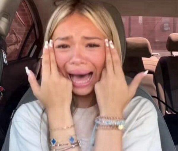 ghxst_py's tweet image. im actually safe this time cause im nawt preordering anything