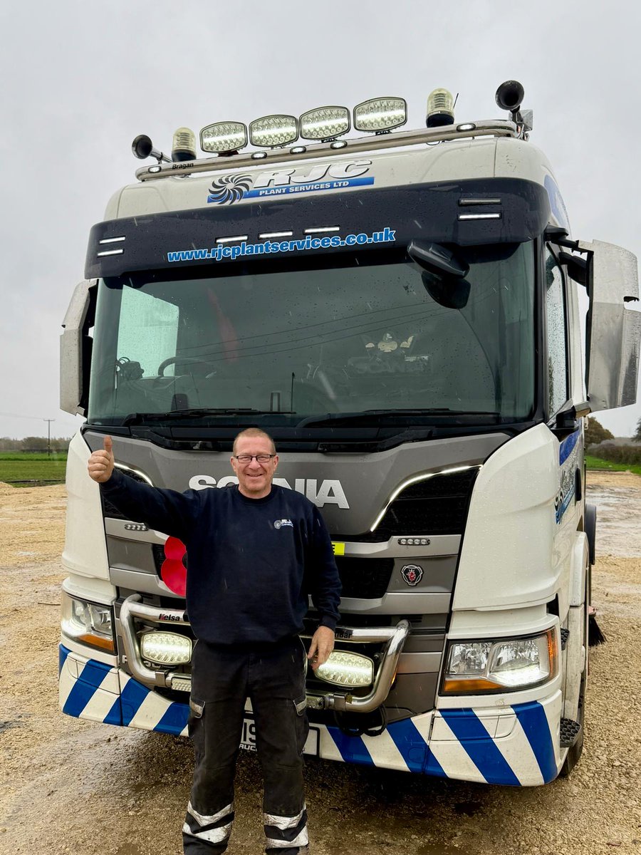 At one of Selby's major housing developments, our road sweepers are playing a key role in maintaining clean site, entrances &amp; surrounding roads.
We're helping ensure ✅safety ✅compliance✅a positive impression for the local community.
Get in touch office@rjcplantservices.com