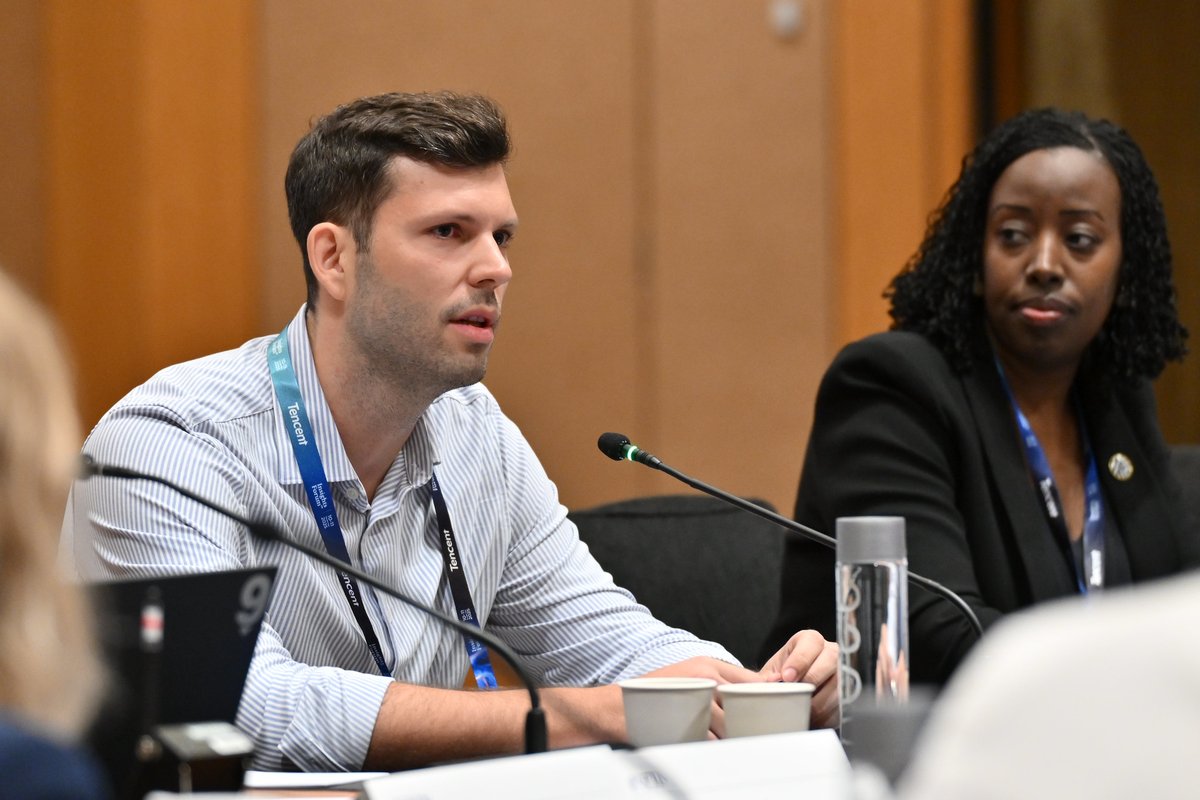 Accredify tweet media