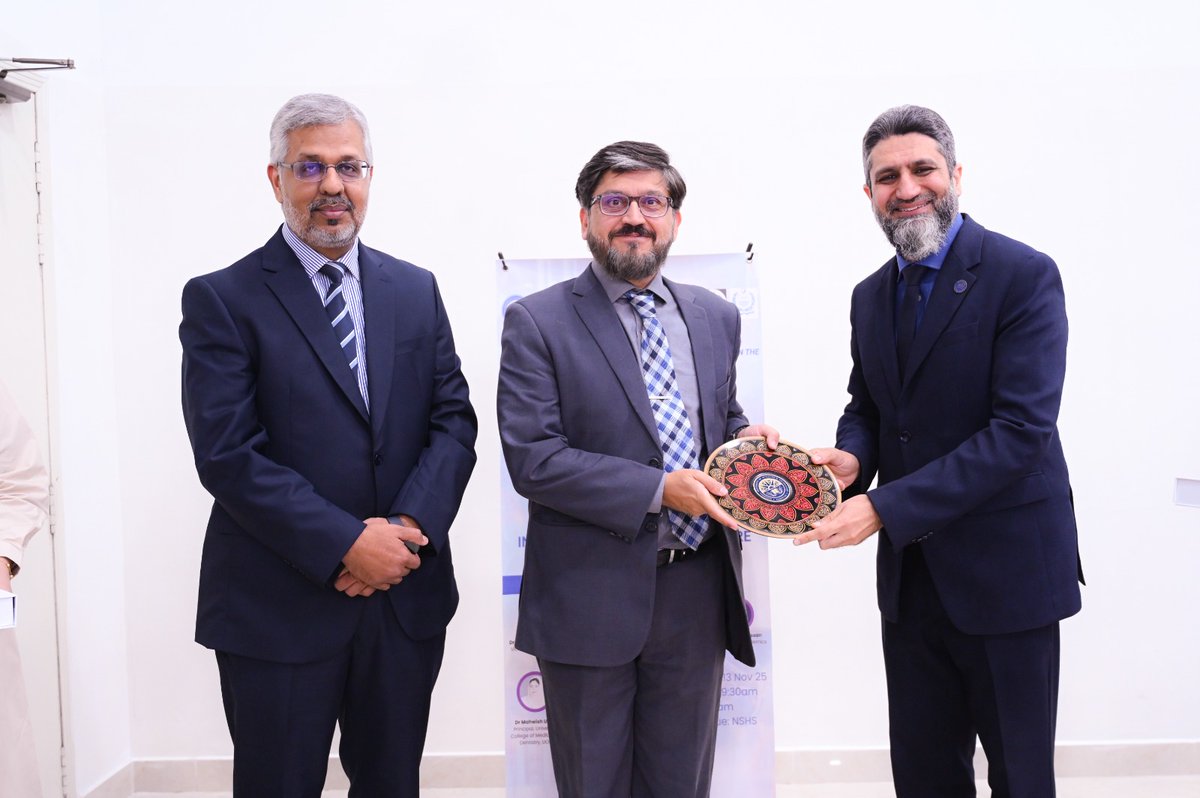 ThisIsNUST's tweet image. NUST School of Health Sciences (NSHS) hosted a pre-conference seminar, “From Hype to Practice: Integration of AI in Healthcare,” featuring Pro-Rector Academics NUST, Dr. Osman Hasan. 

The session focused on AI literacy and MBBS integration. 

#NUST #DefiningHealthcare #NSHS