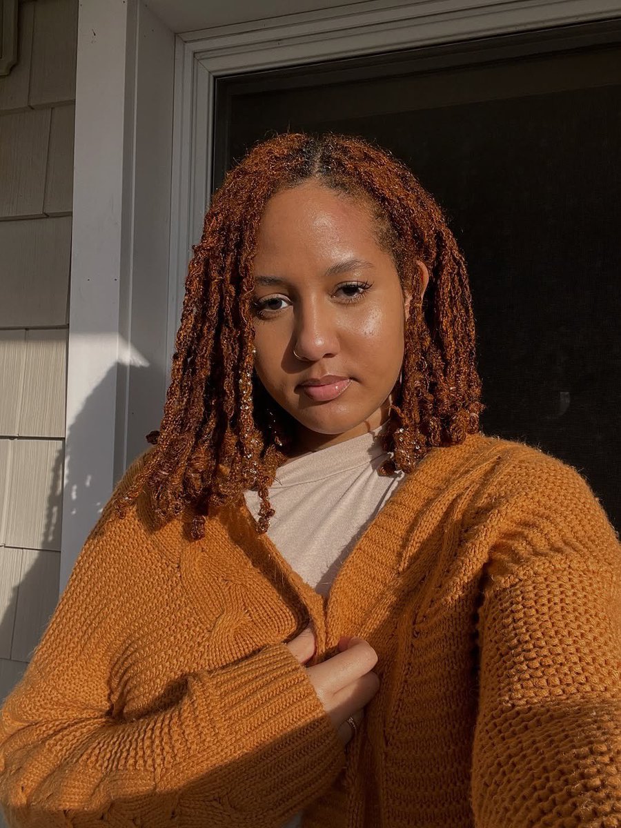 20Locs36981's tweet image. Just washed my hair and put my locs in these twists 👩🏽‍🦰 Just looking for some wavy texture to shake up the straight hair days #microlocs #braidlocs #minitwists #locstyles