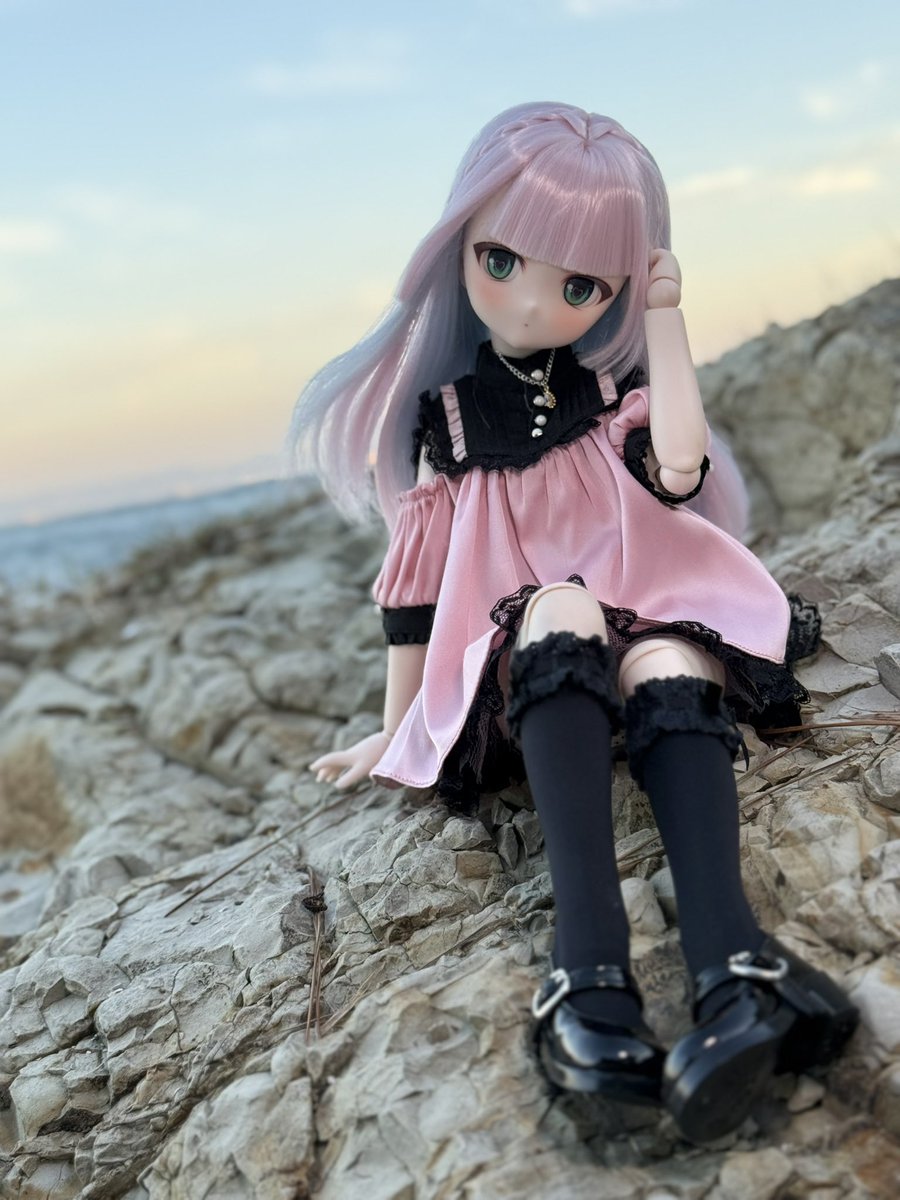 uichiyu_doll's tweet image. 『人も居ないし
                         波の音が心地いいね』

#茉白便