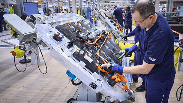 rnack's tweet image. טווח של 1,000 ק"מ לחשמליות של דונגפנג automag.co.il/dongfeng-solid…