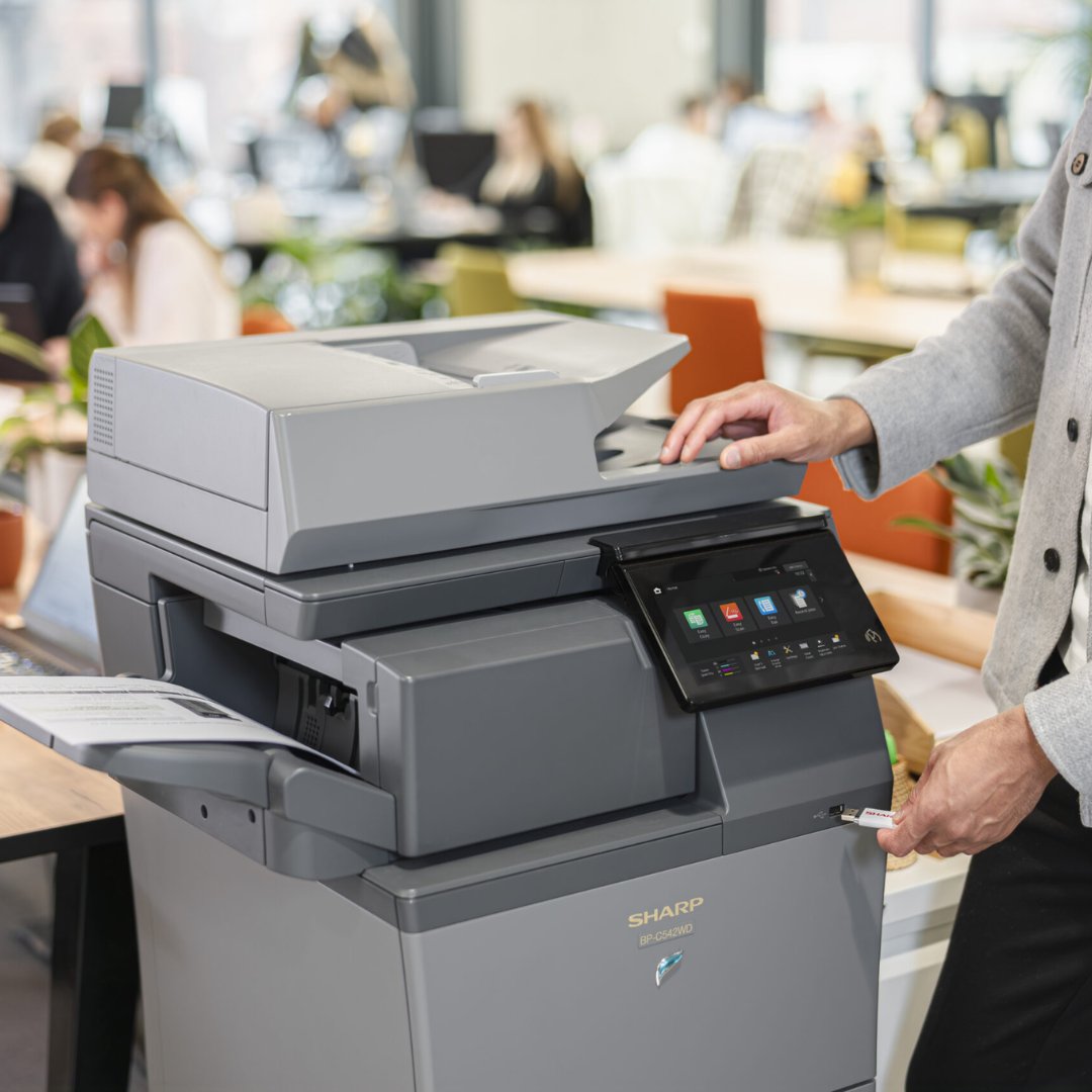 PrinterRental2's tweet image. Meet the new Sharp A3 Colour MFP Series — smarter, greener &amp;amp; more secure. 🚀
Now part of our rental fleet at PrinterRental.co.za.
Get cutting-edge print tech without ownership costs!
#SharpMFP #PrinterRental #OfficeSolutions