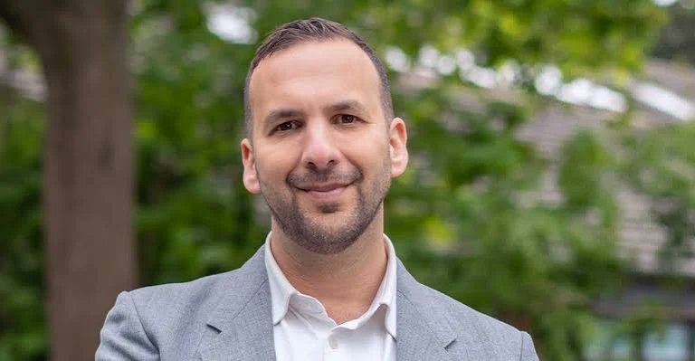 A Muslim and a Jew are the only people giving us hope and making the UK a better place. 
Thank God for immigration.