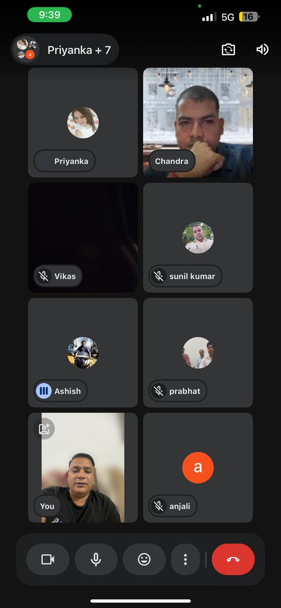 vikasvaibhavips's tweet image. 21 दिसंबर, 2025 को #बेंगलुरू के ऑक्सफोर्ड काॅलेज सभागार में #LetsInspireBihar के अंतर्गत निर्धारित &apos;बिहार @ 2047 विजन काॅन्क्लेव (सीजन 3)&apos; में अधिकाधिक सहभागिता के निमित्त बेंगलुरू अध्याय की कोर टीम के सदस्यों के साथ नित्य वर्चुअल बैठक का क्रम गतिमान है । करना है हर ग्राम-नगर के…