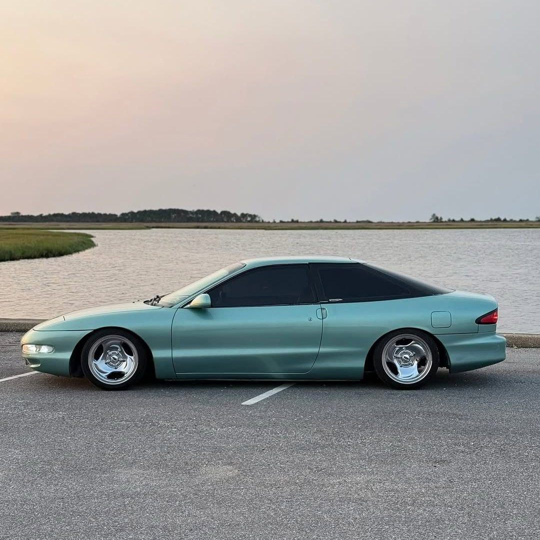 000_three's tweet image. i always thought ford probes were a good lookin machine
we had a few RHD ones in NZ back in the day that were imported second hand from Japan
...i think if they were RWD way more people would like them