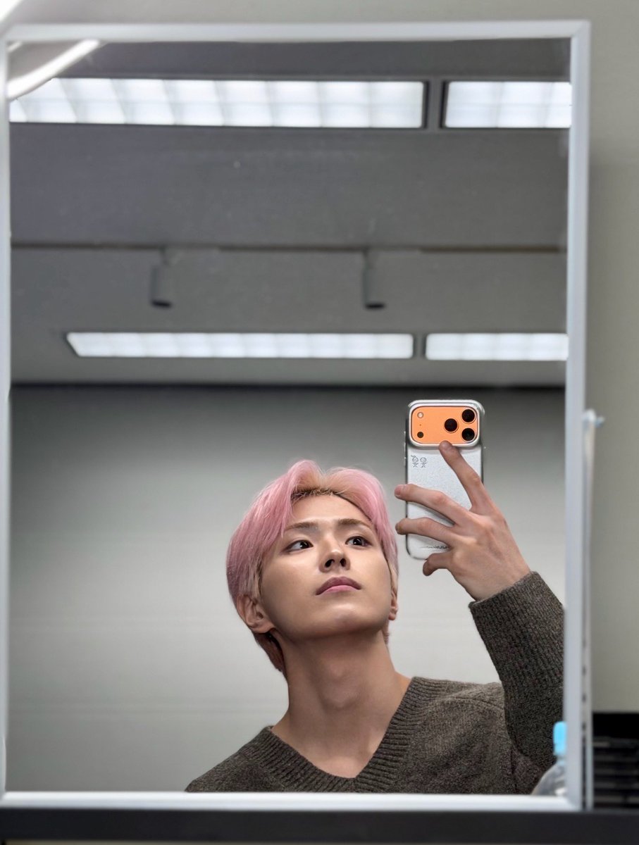 뇽 tweet media