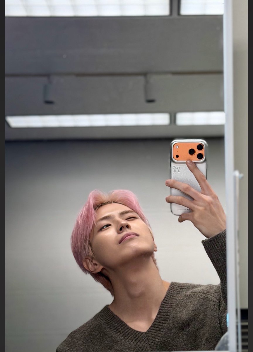 뇽 tweet media