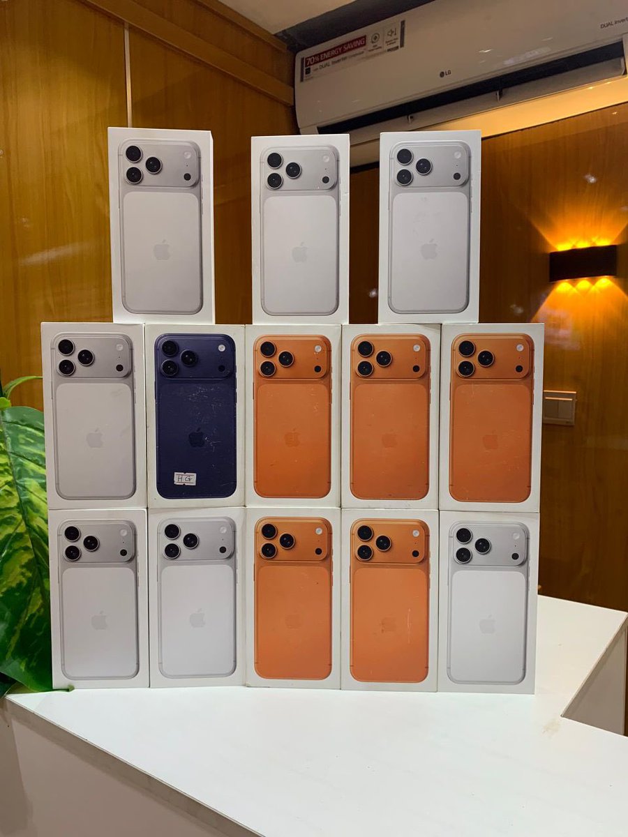 arrakunrin's tweet image. 16/11/2025 UPDATED PRICE LIST ON BRAND NEW AND PRE-OWNED PHONES

BRAND NEW PHONES (with active Warranty)

16 128gb 🏷️1,080,000
16 256gb 🏷️1,120,000

16 plus 128gb🏷️ 1,220,000

17 air 256gb 🏷️1,410,000
17 air 512gb 🏷️1,670,000

17 pro 256gb 🏷️2,100,000
17 pro 512gb 🏷️2,400,000

17…