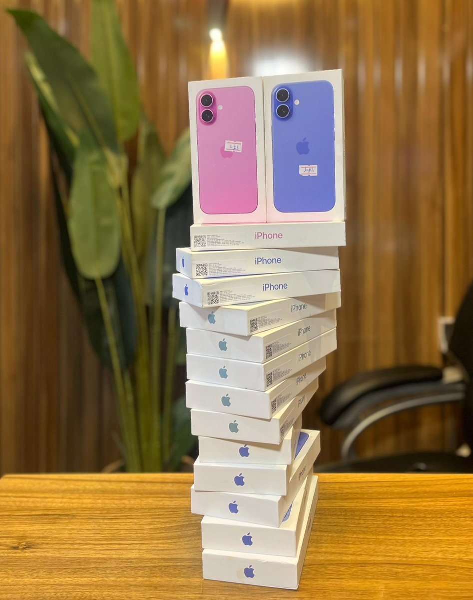 arrakunrin's tweet image. 16/11/2025 UPDATED PRICE LIST ON BRAND NEW AND PRE-OWNED PHONES

BRAND NEW PHONES (with active Warranty)

16 128gb 🏷️1,080,000
16 256gb 🏷️1,120,000

16 plus 128gb🏷️ 1,220,000

17 air 256gb 🏷️1,410,000
17 air 512gb 🏷️1,670,000

17 pro 256gb 🏷️2,100,000
17 pro 512gb 🏷️2,400,000

17…