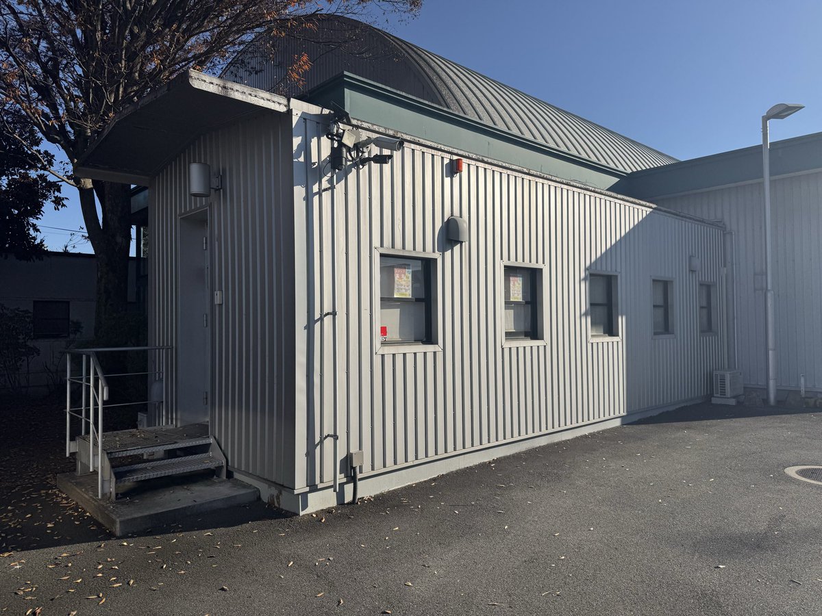 ロボト@列車大募集！✳︎プロフ必読✳︎ 列車 銀色の電車好き