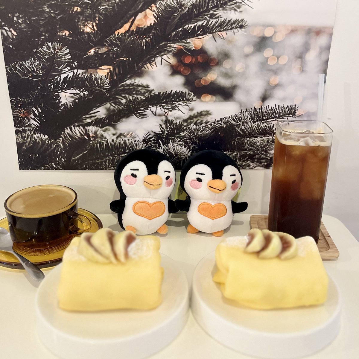 taketosora's tweet image. 昨日はヨンウのファンミへ
グループフォトで隣に立ててだいぶ舞い上がってしまった😂

今日は休みを取って遠征してきた友達と鶴橋をブラブラ
ペンペンたちもファンコンぶりに再会

2日間いっぱい遊んで楽しかった！
会ってくれた皆さまありがとうございました🥰