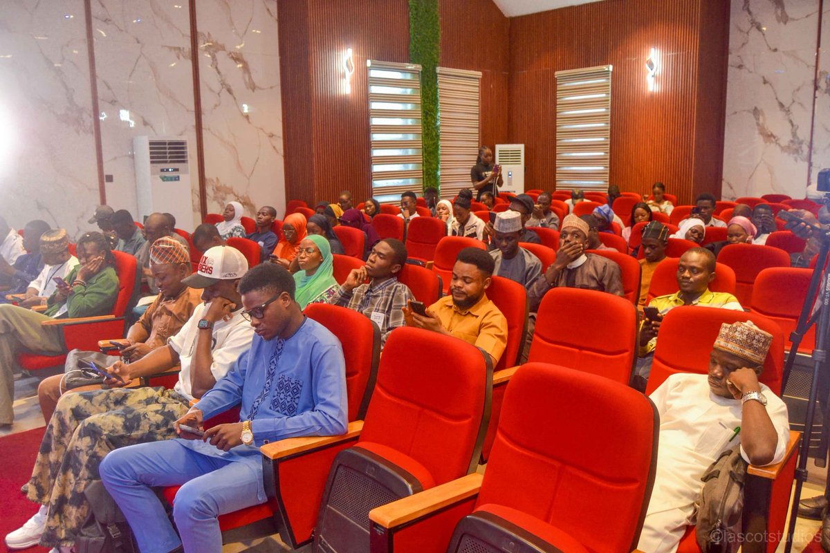 develijah3's tweet image. Happy birthday to my boss @DanielAfriheart 💜🫶