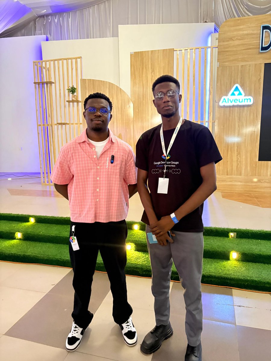 develijah3's tweet image. Happy birthday to my boss @DanielAfriheart 💜🫶