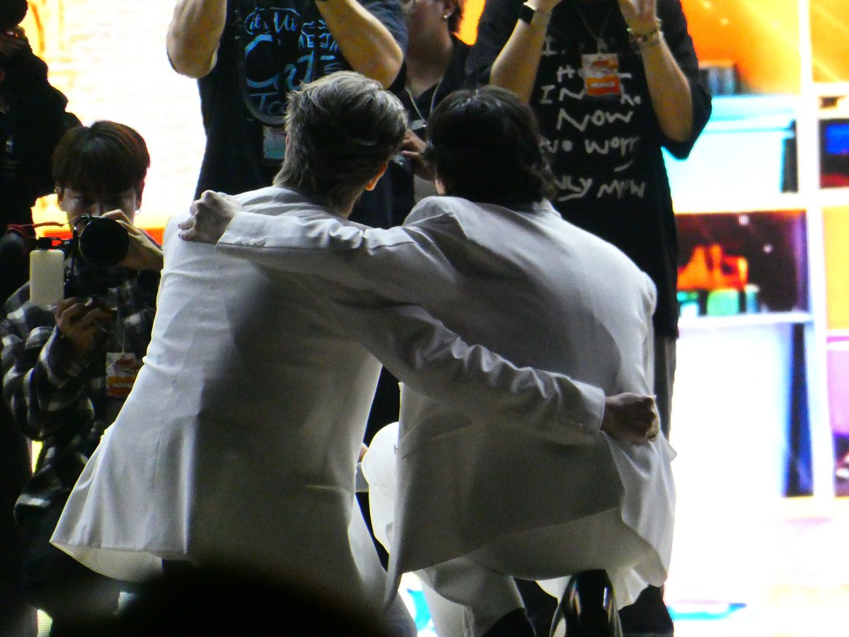 pat250420's tweet image. จะคอยเป็นกำลังใจ และ มอง ความสำเร็จ
ของทั้งคู่ จากตรงนี้ เสมอนะ

#maxkybas​ #แม็กกี้บาส
#SIXCODE