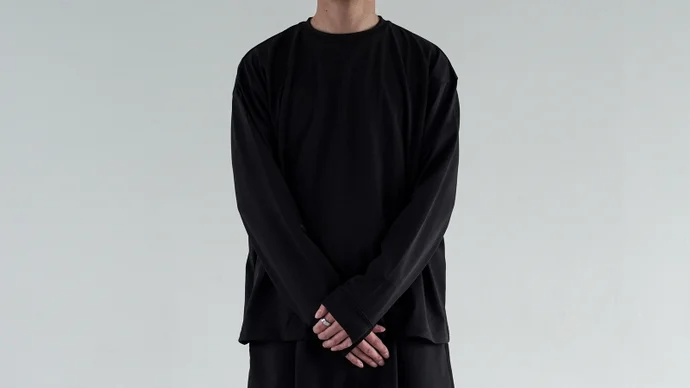 ロンT」の最適解はこれだった。 ミニマリストの服をテーマとする