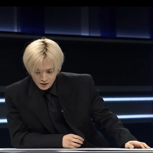 please breathe minho, slowly, you can do it