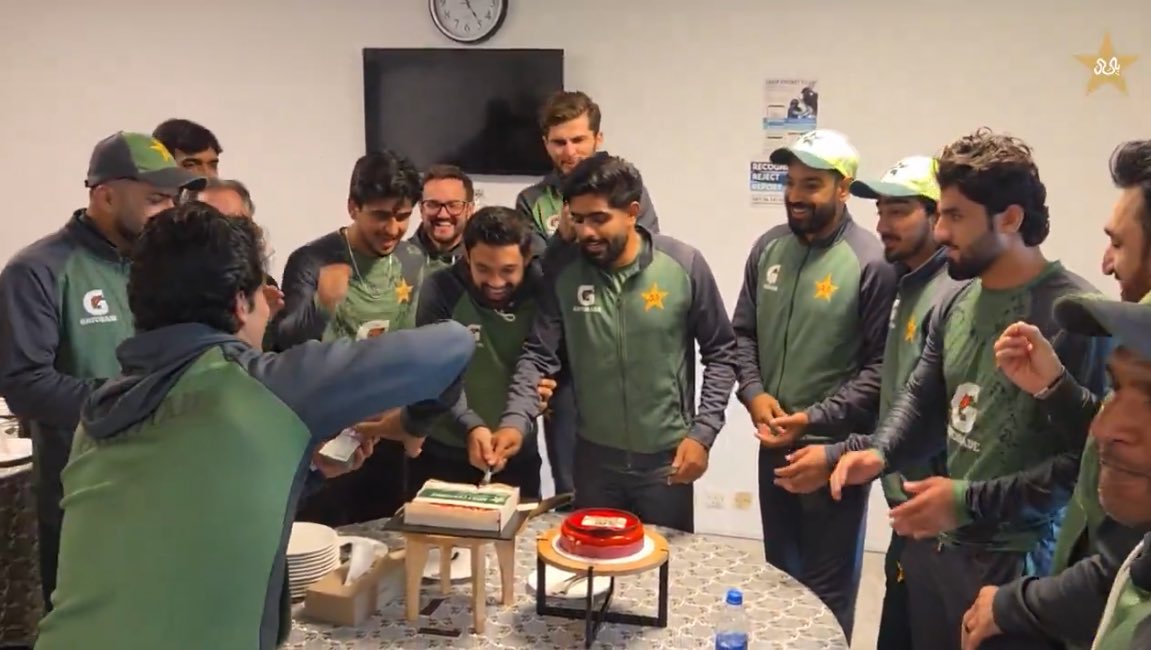 cuterutaba's tweet image. My wholesome Pakistan team is back after ages 😭❤️