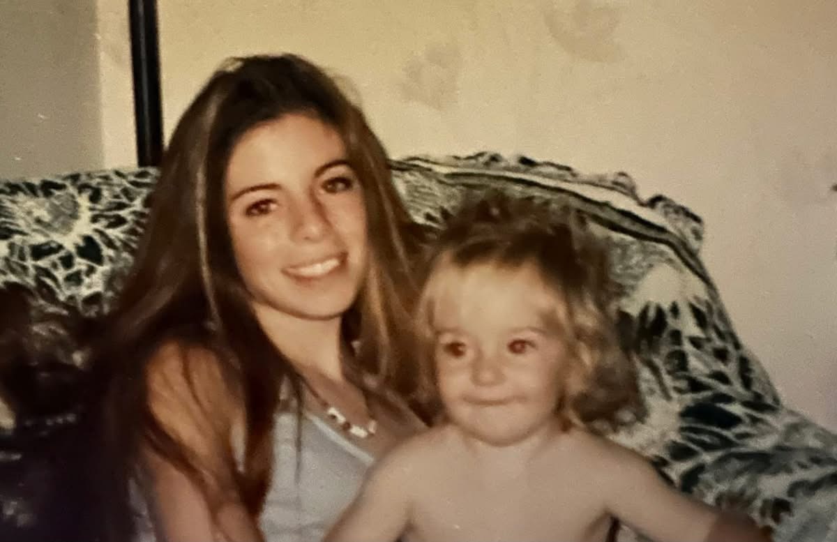 ForMaa2023's tweet image. 💜🖤Cynara Adrianna 🖤💜

💜🖤’Maa’ ~*~ ‘C’🖤💜

💜🖤Purple Thistle Girl🖤💜

Day 4 - Thursday November 6th 2025

R vs Rowe

Yesterday included a witness who saw and heard Rowe and Vader in a panic planning to escape after the attack - trying to hide from the helicopters overhead…