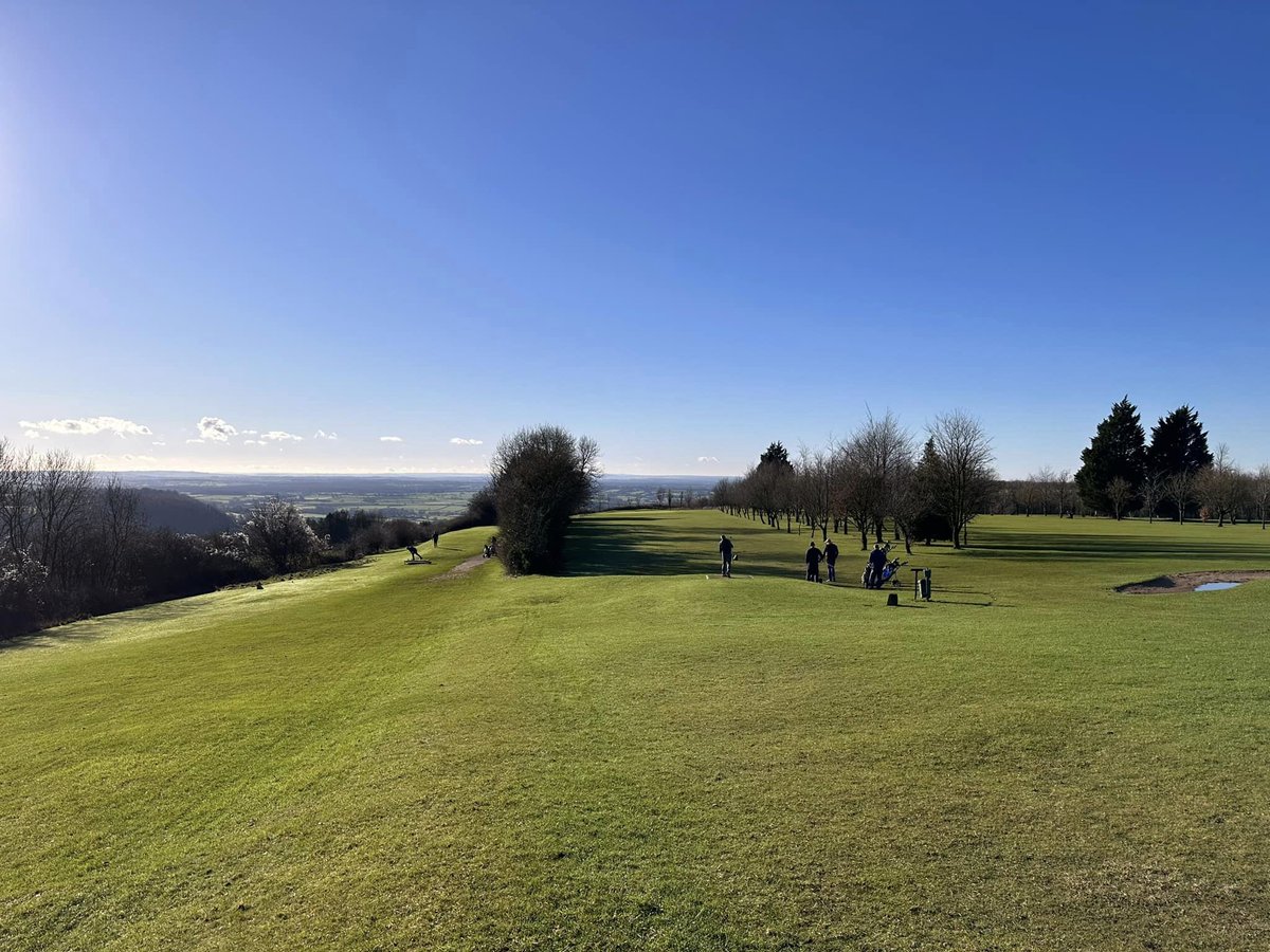 Cotswold Edge Golf tweet media