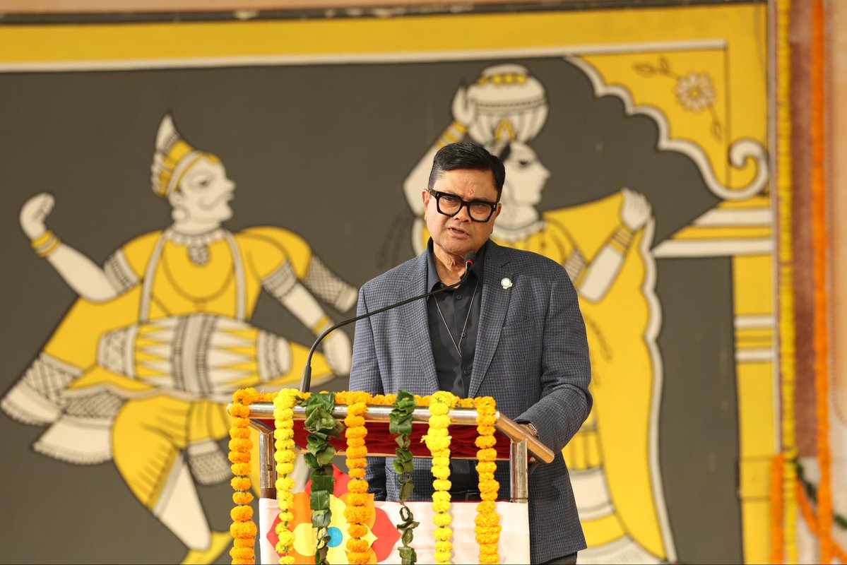 EduMinOfIndia's tweet image. On 16th November, 2025, Shri @sanjayjavin, Secretary, Department of School Education and Literacy, Ministry of Education, inaugurated the 24th National Integration Meet 2025, at @nbbdelhi. In his address he highlighted the pivotal role of Navodaya Vidyalaya Samiti (NVS) in…