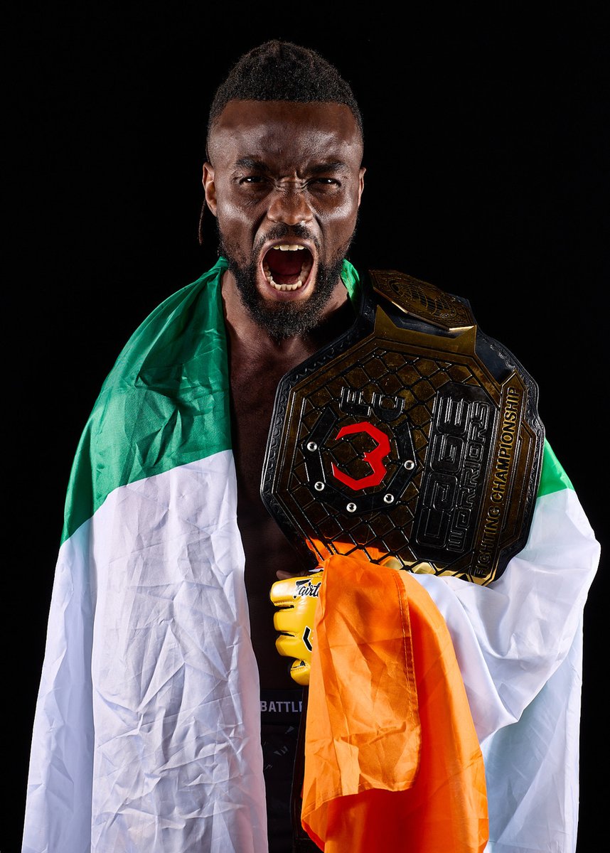CageWarriors's tweet photo. Third Irish Champion in Cage Warriors Featherweight History 🇮🇪🏆

Conor McGregor (2012)
Paul Hughes (2021/22)
Solomon Simon (2025)

#CW196 https://t.co/XKRYLZyC7b