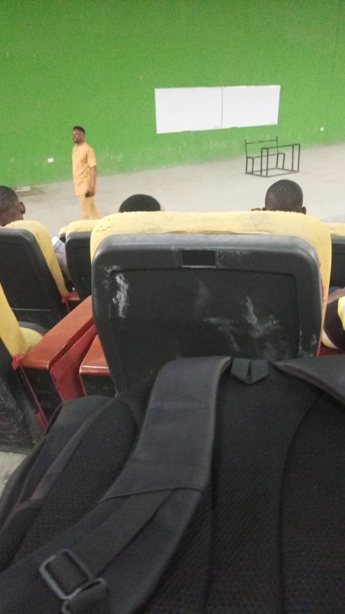 144_soala's tweet image. Officially a uni student.
Back to balancing school and tech.
I&apos;ll share my journey.