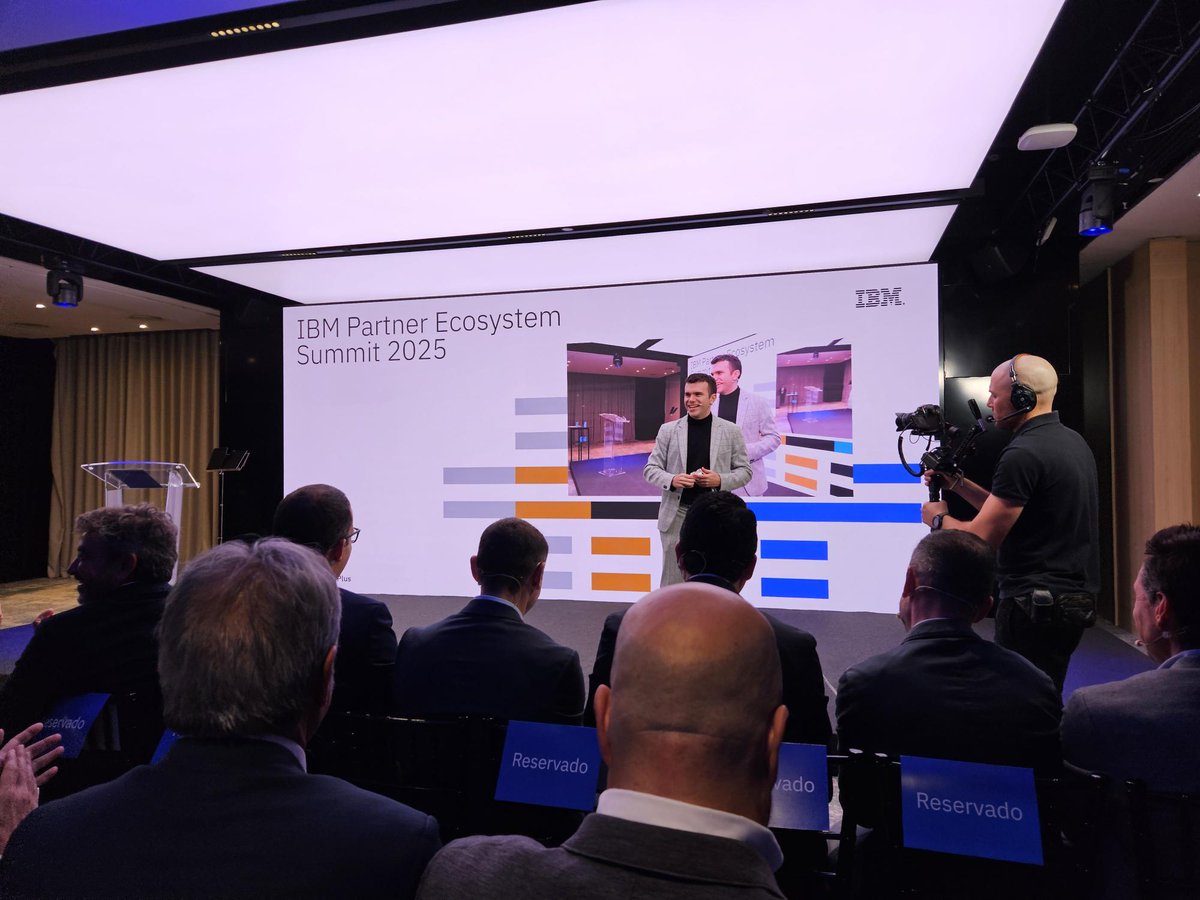 El pasado jueves, en el IBM Partner Ecosystem Summit 2025, recibimos el reconocimiento como Mejor Partner ISV 2025. Un impulso que refuerza nuestro compromiso con la innovación, la colaboración y el ecosistema tecnológico que construimos junto a IBM. Sigamos avanzando juntos.