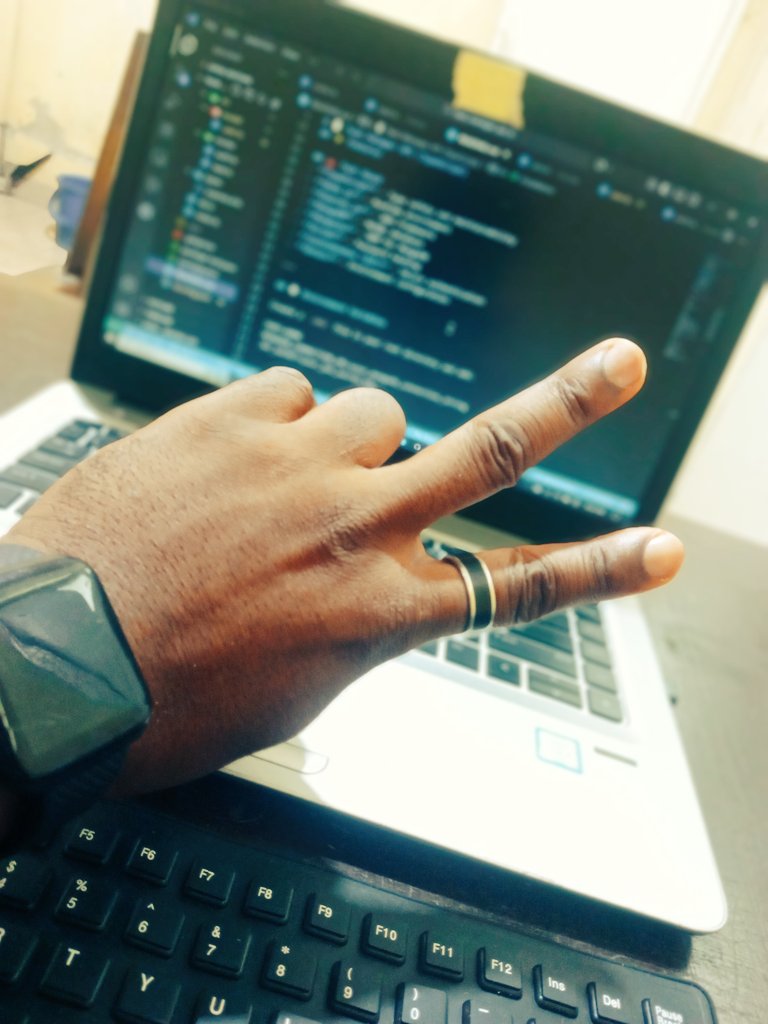 KZEE_baby's tweet image. Am I a 9-5 worker? Yes!

Am I pursuing a career in Software engineering? Yes!

Is it easy? Hell No!

Will it be worth it? Abso-excellently -lutely!

#Consistency 
#TypeScript 
#SoftwareEngineering 
#backenddevloper