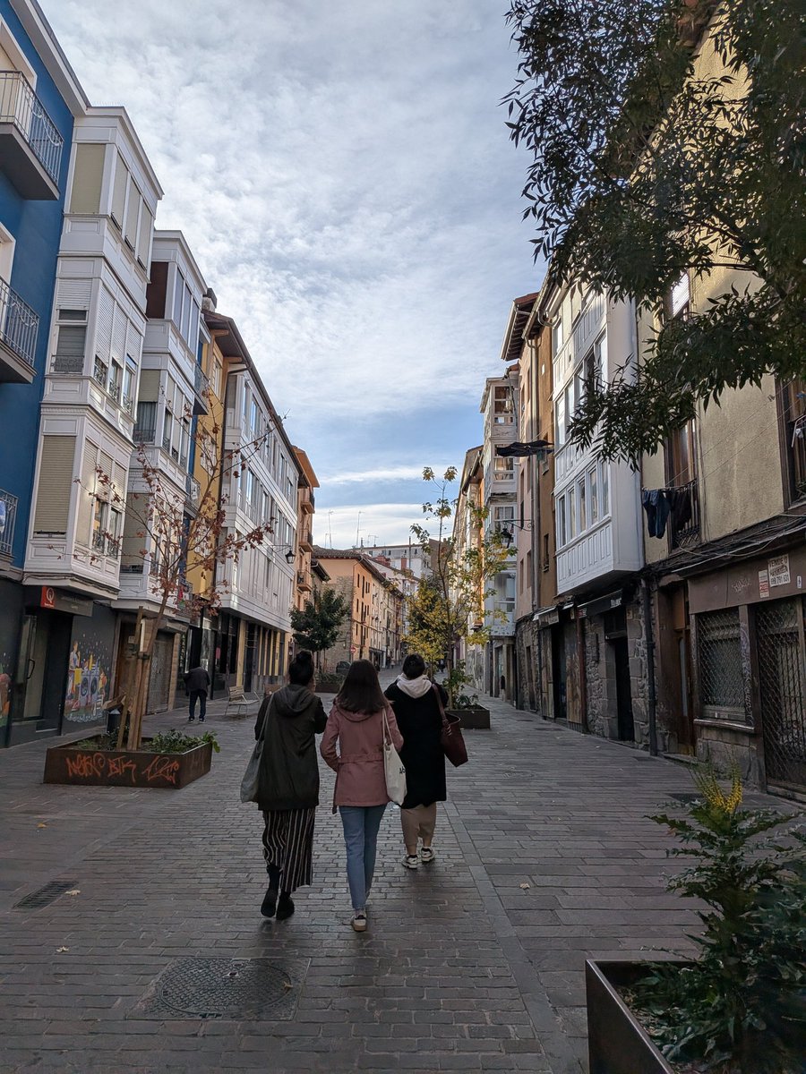 Snapshots from the 48th <a href="/aedeaninfo/">AEDEAN</a> conference in Vitoria. Always a pleasure 🥰🫂📝