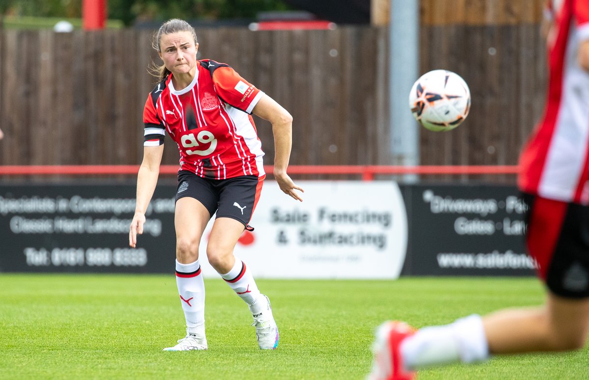 🏆 <a href="/AltrinchamFCW/">Altrincham FC Women</a> cruised into the <a href="/Cheshire_FA/">Cheshire Football Association</a> Women's Cup last eight with a 9-1 win over Sandbach 💪

📝 tinyurl.com/kzh74zzy

🎧 Manager Daryll Abrahams is on <a href="/RadioAlty/">Radio Alty</a> at lunchtime as the build-up to Sunday's <a href="/AdobeWFACup/">Adobe Women's FA Cup</a> second round tie begins 😍

#YourTownYourClub