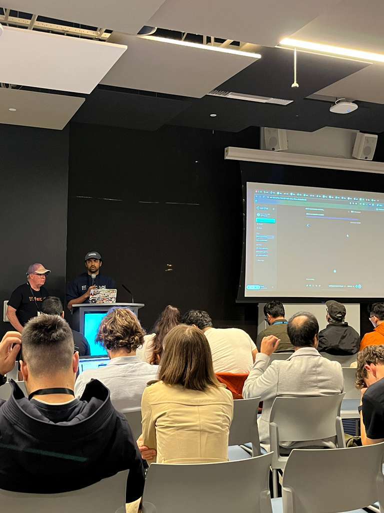 fetch_ai_IL's tweet image. What an amazing time for the @Fetch_ai ecosystem in San Francisco 🔥

Our team - Rajashekar V and Mike Chrabaszcz - hosted an interactive lightning talk about “Building the Decentralized AI Future” at @daytonaio AI Builders day at the global @awscloud GenAI Loft.

They walked the…