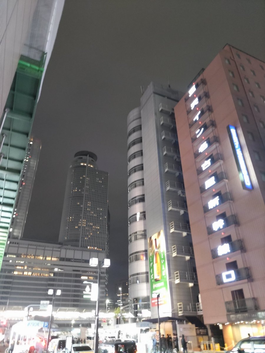 秘密のメインイベント終了！
こっからは完全フリー✌️
何食べようかな