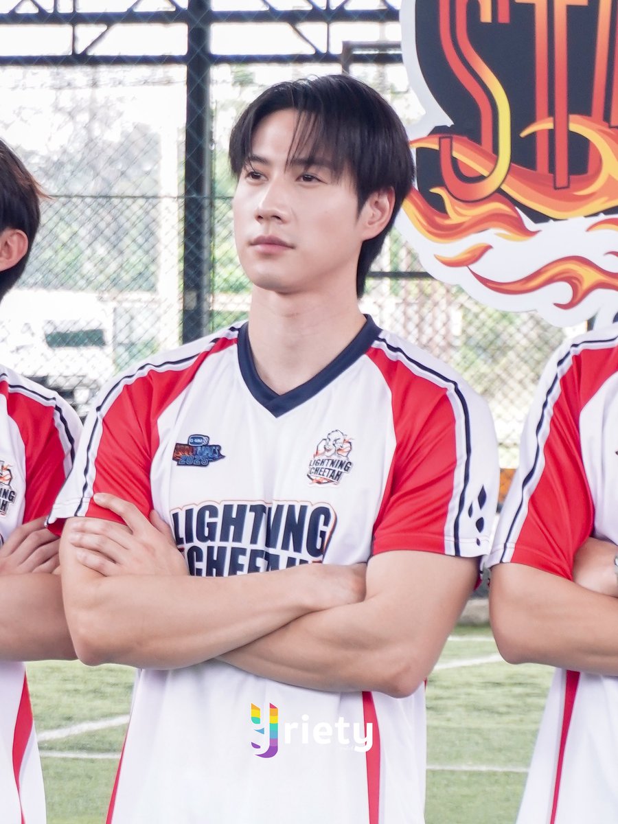 “ไบร์ท รพีพงศ์” #brightrpp ตัวแทนนักกีฬาฟุตซอลจากทีม #LightningCheetah ❤️🐆

#GMMTVStarlympics2025 
#Yriety