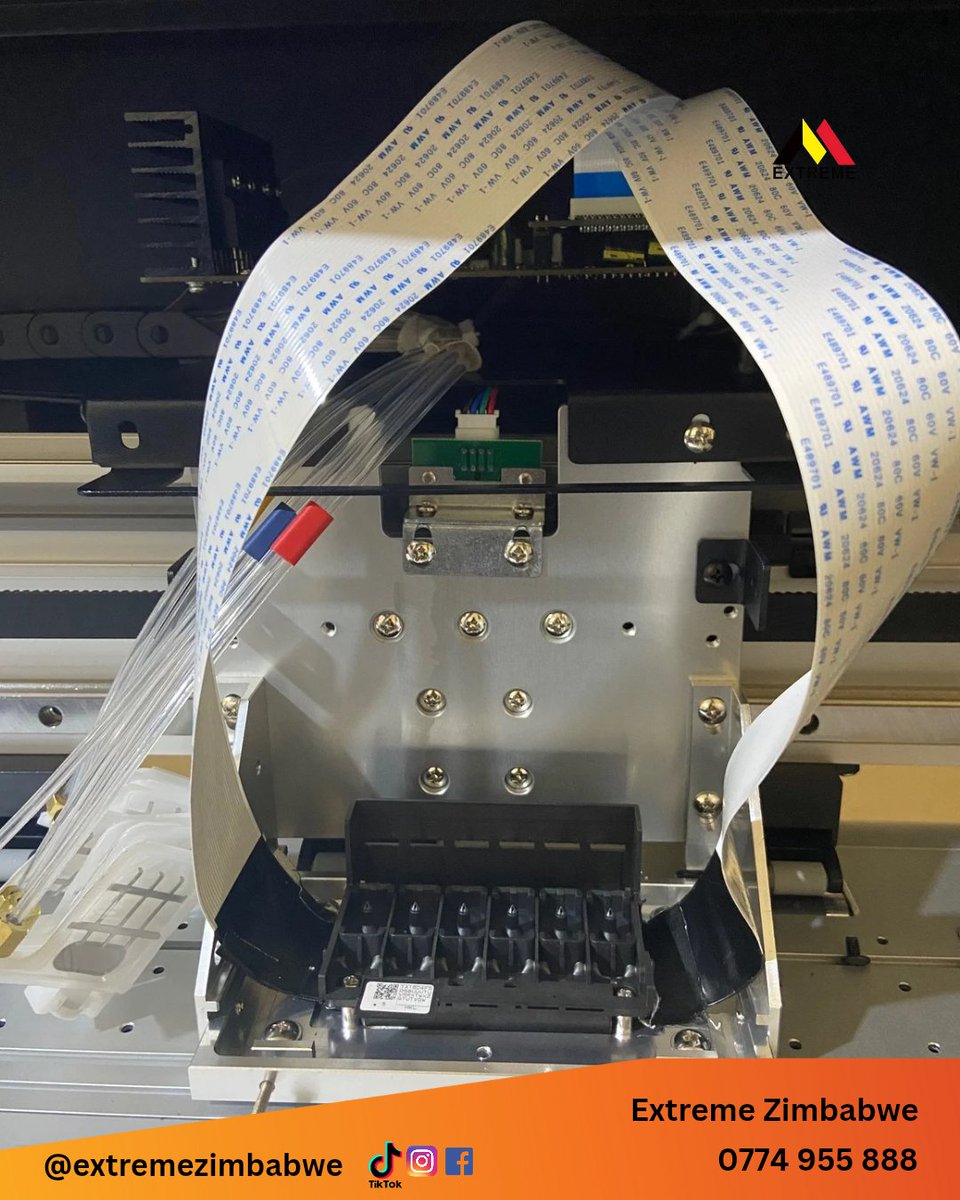 ExtremeZim's tweet image. E1801 Large Format Printer $3000 - Turbocharge your creativity!✨
#LargeFormatPrinting #1801 #PrintingInnovation #EndlessCreativity
📍Zimbabwe
🎯81 Belvedere Road, Harare
🎯Whatsapp/calls: + 263 774 955 888
🎯Site web : kxextreme.com