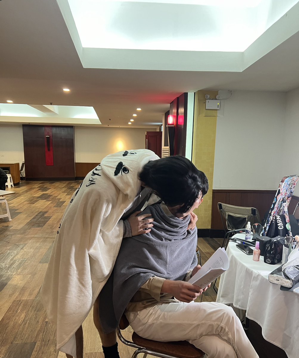 คุณนายแม่ tweet media