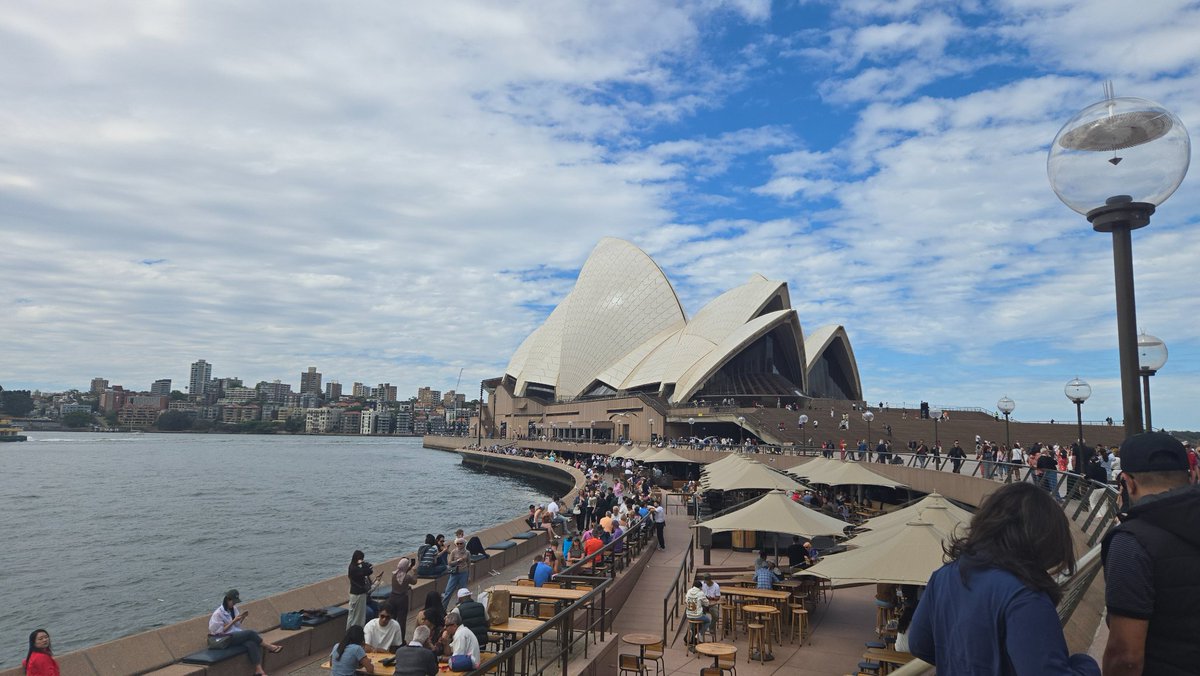 GallowayLabMIT's tweet image. Hello Sydney!