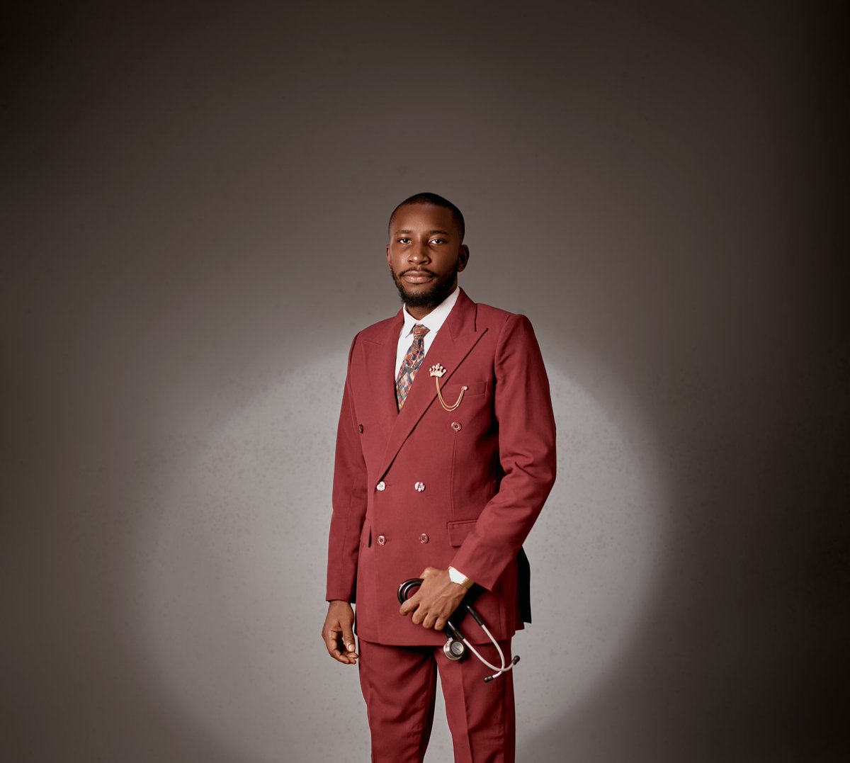 Bigboy_Dante's tweet image. From sleepless nights to a brand new dawn, Doctor Owolabi Tobi finally.✨