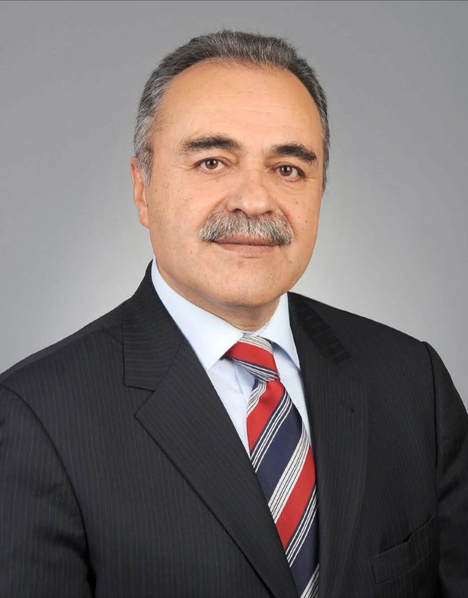 Ankara Ocak Başkanlarımızdan arkadaşım Sahir SOLMAZ vefat etmiştir. Ailesine yakınlarına sevenlerine başsağlığı diliyorum. Allah rahmet eylesin. Mekanı cennet olsun.