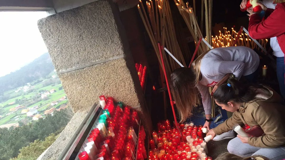 A Coruña, unha provincia repleta de enclaves nos que se dan a man o mito e o milagre

galego.lavozdegalicia.es/noticia/ferrol…