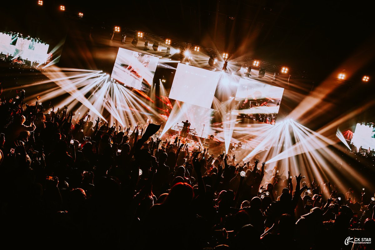 𝟮𝟬𝟮𝟱 𝗙𝗧𝗜𝗦𝗟𝗔𝗡𝗗 𝗟𝗜𝗩𝗘 ‘𝗠𝗔𝗗 𝗛𝗔𝗣𝗣𝗬’ 𝗜𝗡 𝗞𝗨𝗔𝗟𝗔 𝗟𝗨𝗠𝗣𝗨𝗥

Shoutout to all the PRIMADONNAS! The night was pure FIRE 🔥 
Unforgettable vibes, epic moves, and endless memories! 
Hope you danced your hearts out, see you next stage! 💃🕺

#FTISLAND